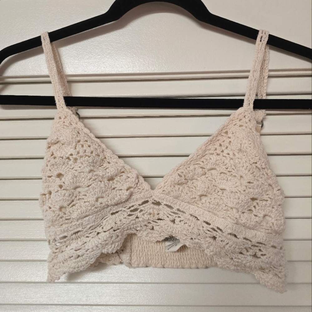 Billabong - Cream Bohemian Crochet Crop Top With Adjustable Straps